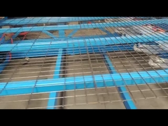 Alturas de rodadura de 2,4 m Máquina de malla de alambre soldado Capacidad de 300 rodillos por día