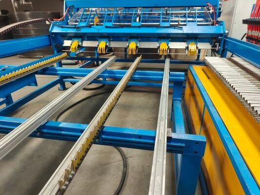 Fence Size 1530*2500mm Automatic Bend Highway Guardrail 3d Fence Mesh Welding Machine