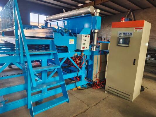 El CNC del tamaño de malla del PLC del delta los 2.4*6m reforzó la soldadora de malla del Rebar